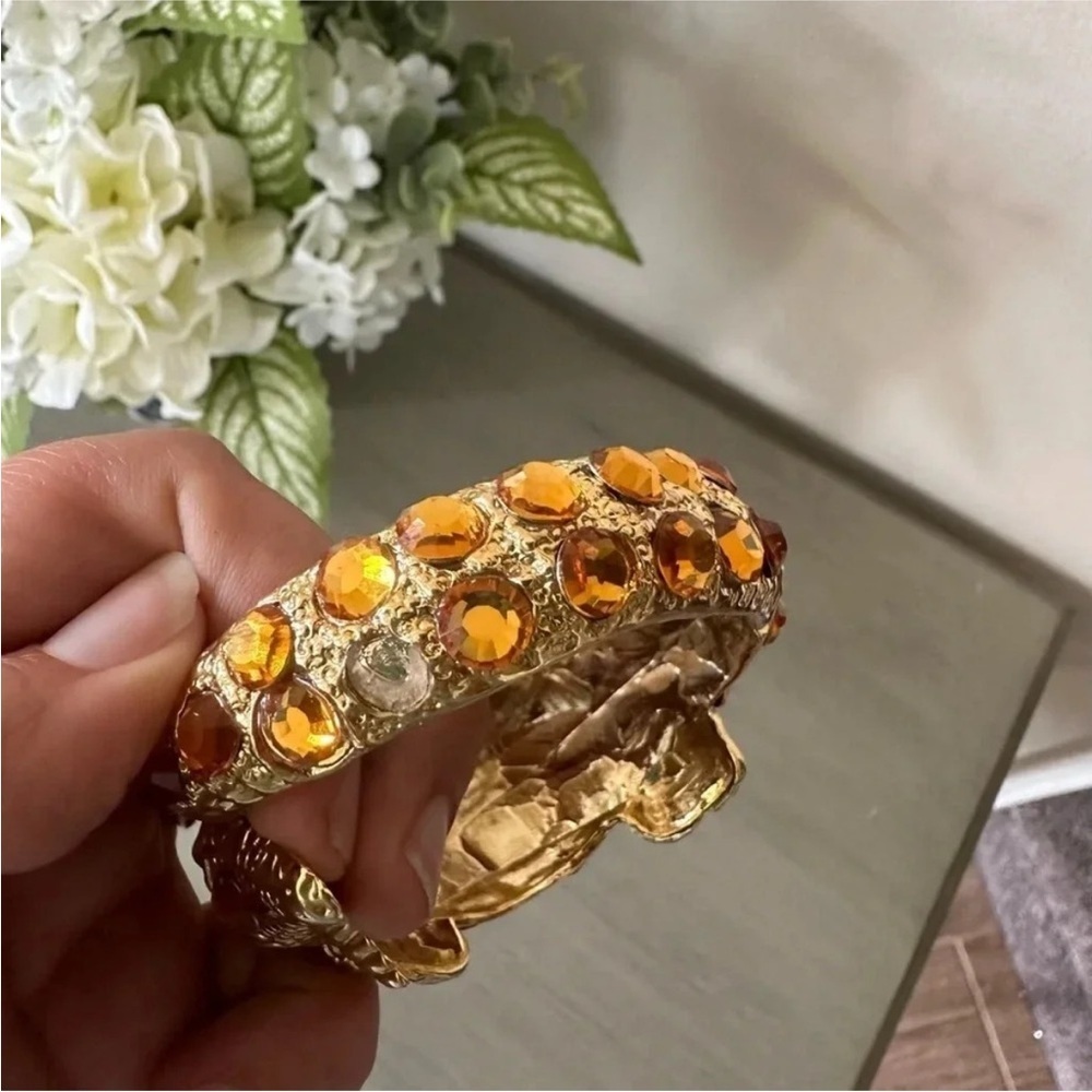 Chucky Rare Gator Rhinestone Orange
Bangle Bracelet Gold and Orange Jeweled - Picture 4 of 9